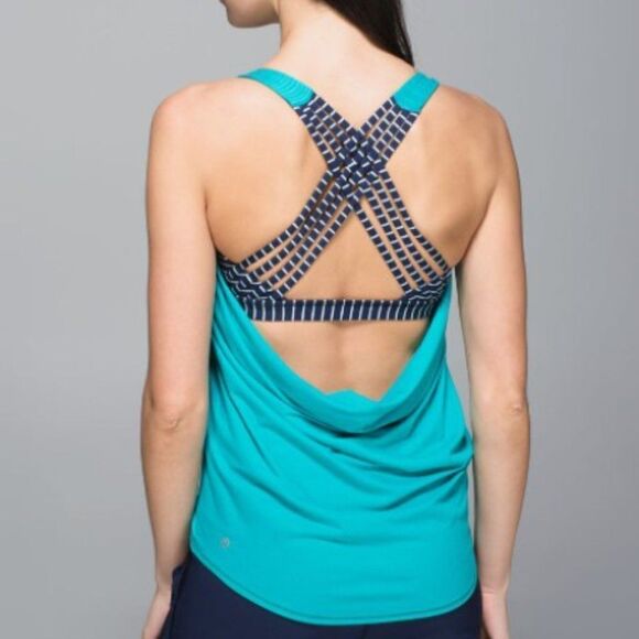 Lululemon Blue Tropics Parallel Stripe Wild  Tank Sz 4 - Picture 2 of 13